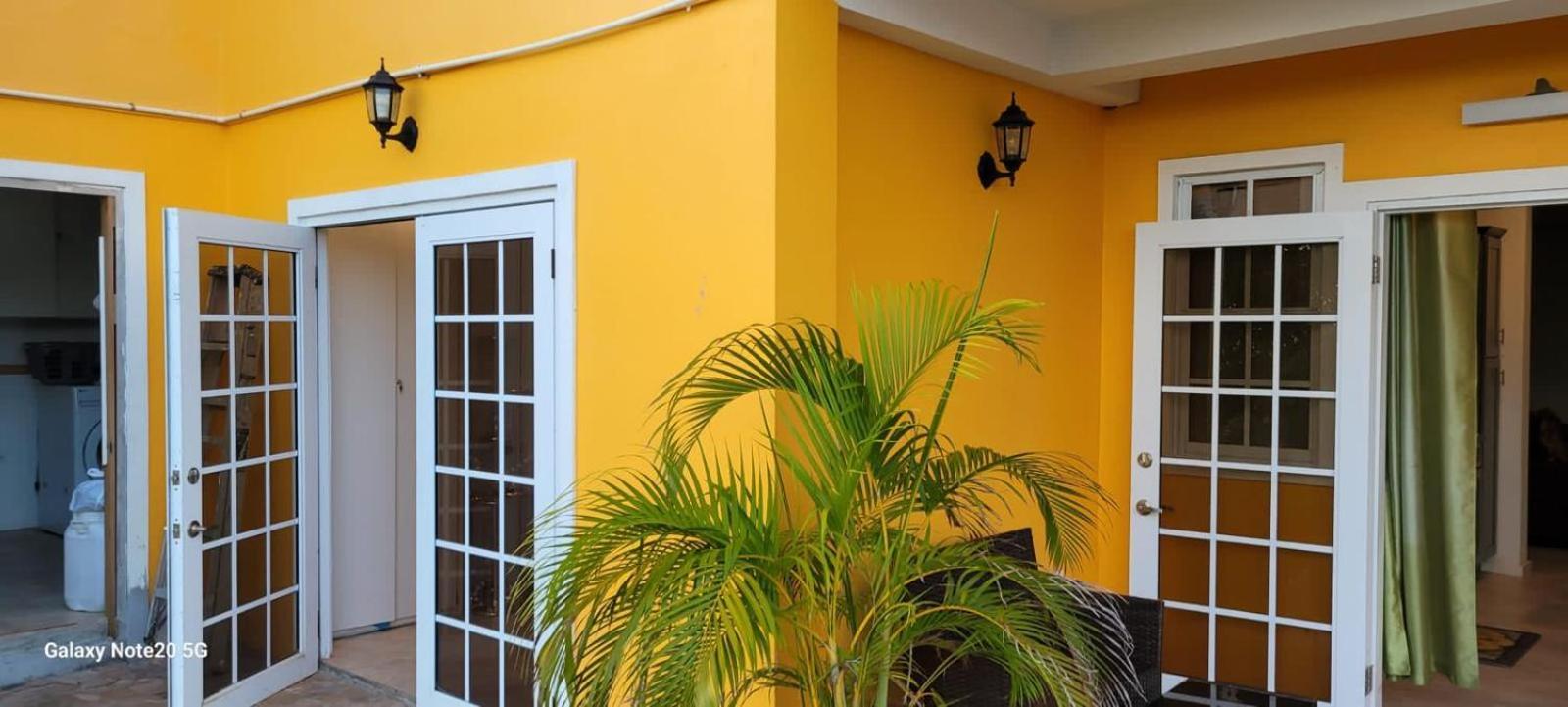 Faith'S Villa Tobago Diamond Exterior photo
